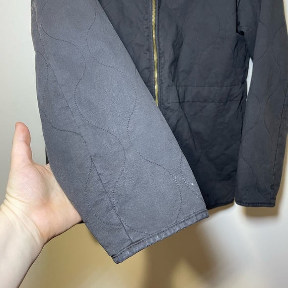 Universal Threads Women’s Cotton Twill Quilted Bomber style Jacket in size XS - Picture 6 of 12